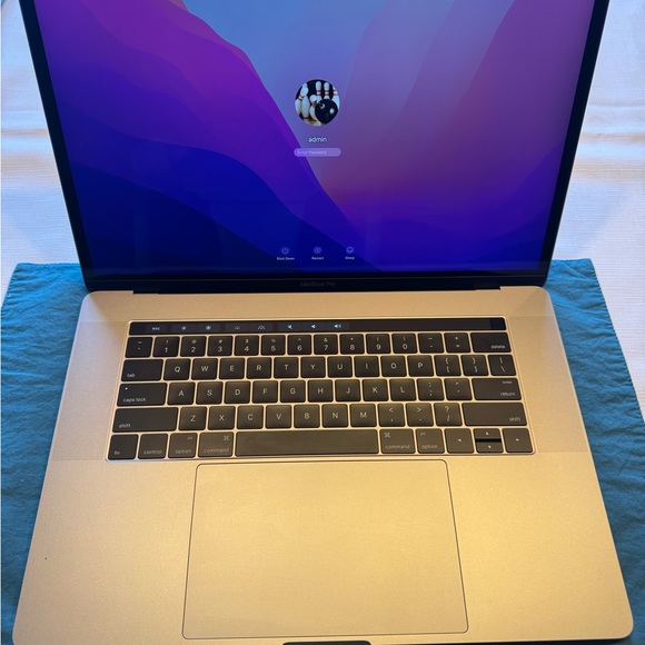 Apple Silver MacBook Pro Sleek Laptop